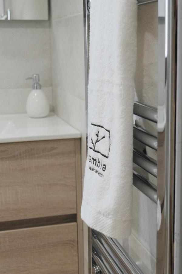 Apartaments La Rambla - Arbequina - 6 Persones Cornudella de Montsant Ngoại thất bức ảnh